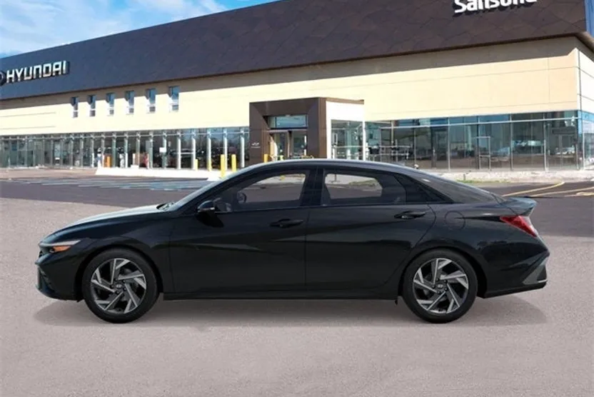 2025 Hyundai Elantra SEL Sport photo 1