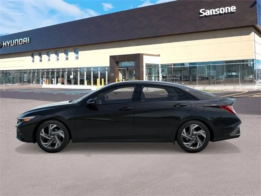 2025 Hyundai Elantra SEL Sport photo 1