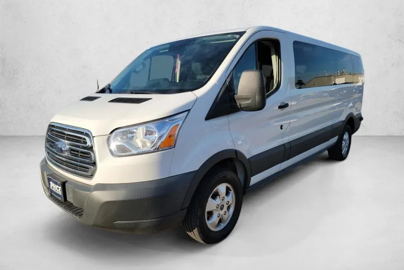 2018 Ford Transit photo 1