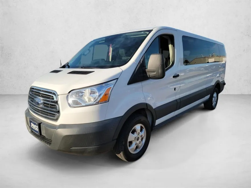 2018 Ford Transit photo 1