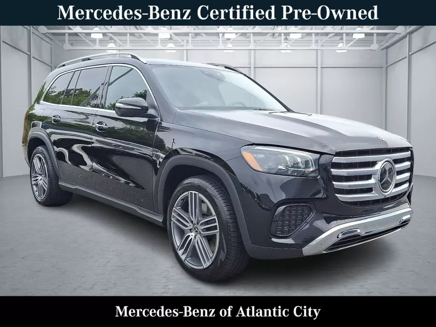 2025 Mercedes Benz GLS 450 4MATIC photo 1