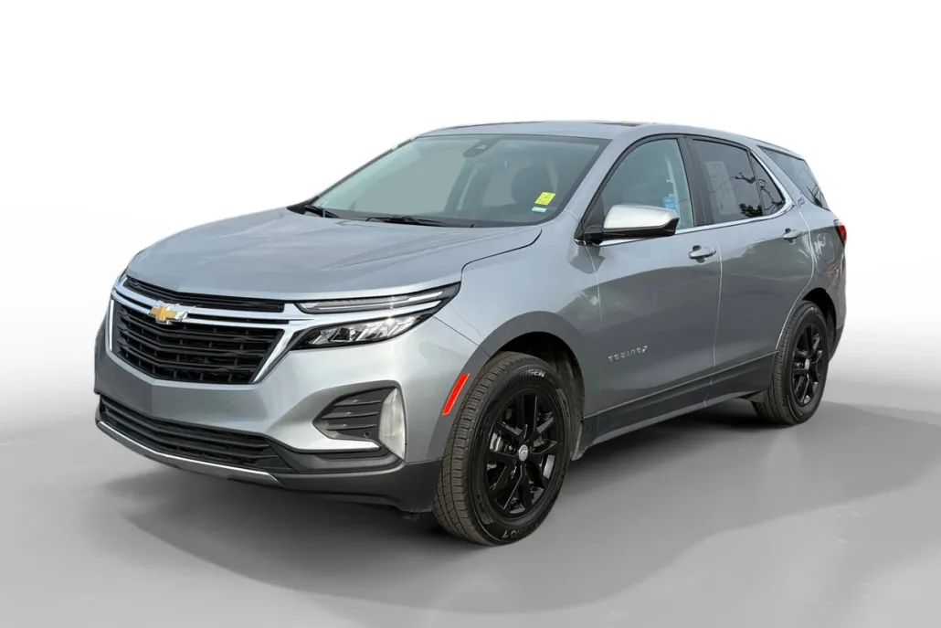 2024 Chevrolet Equinox LT photo 1
