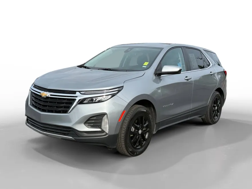 2024 Chevrolet Equinox LT photo 1