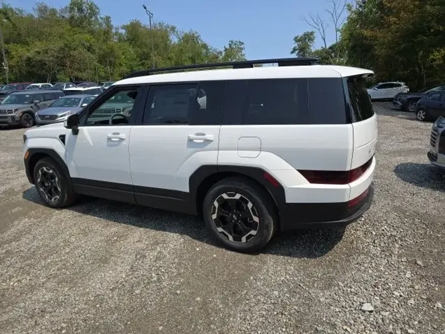 2026 Hyundai Santa Fe SEL photo 1