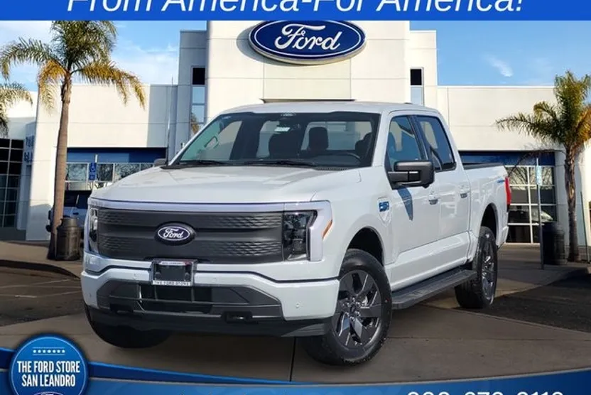 2025 Ford F-150 Lightning photo 1