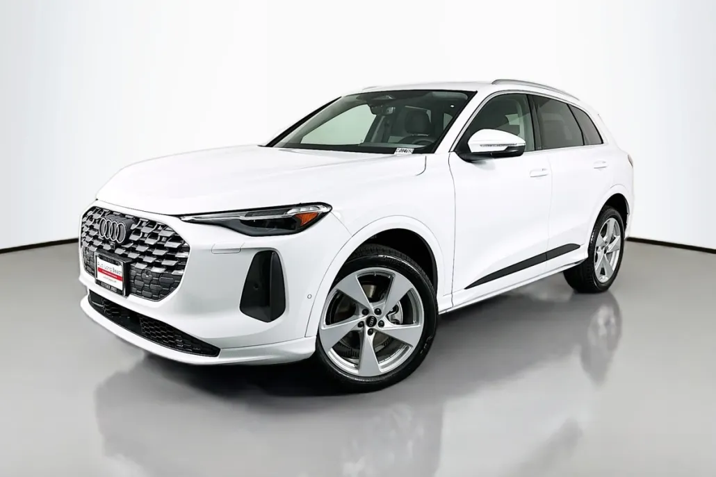 2025 Audi Q5 Premium Plus photo 1