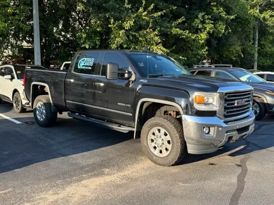 2015 Gmc Sierra SLT photo 1
