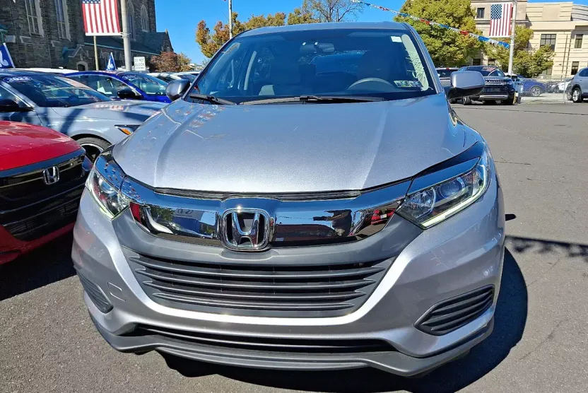 2022 Honda HR-V LX photo 1