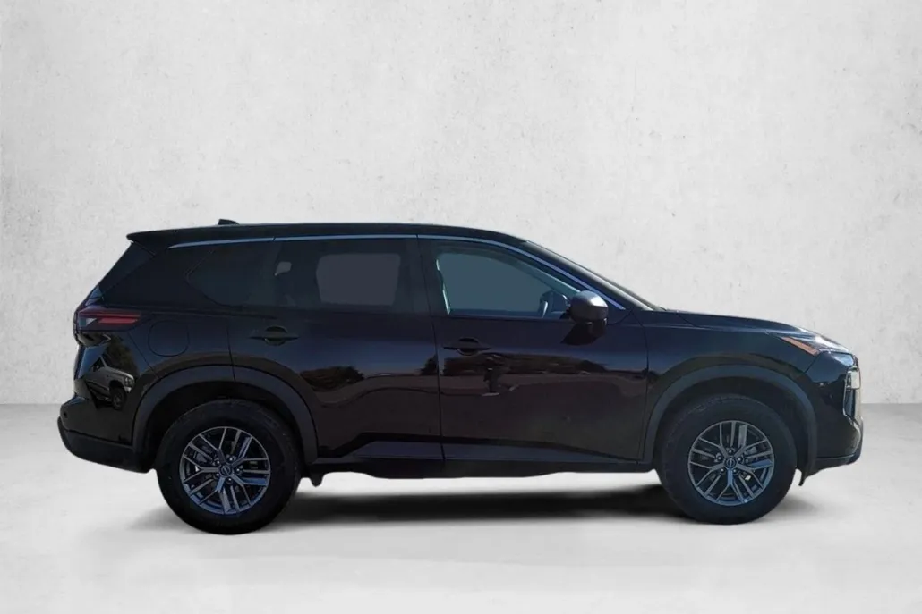 2024 Nissan Rogue S photo 1