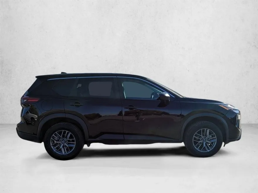2024 Nissan Rogue S photo 1
