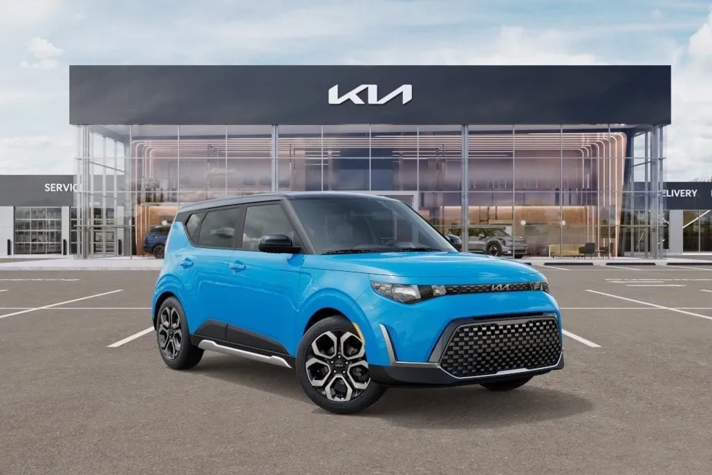 2025 Kia Soul EX photo 1