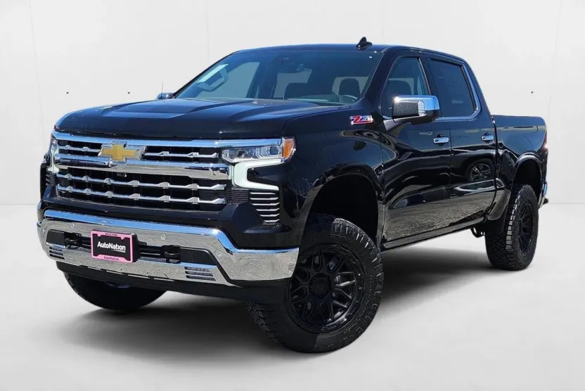 2025 Chevrolet Silverado 1500 LTZ photo 1