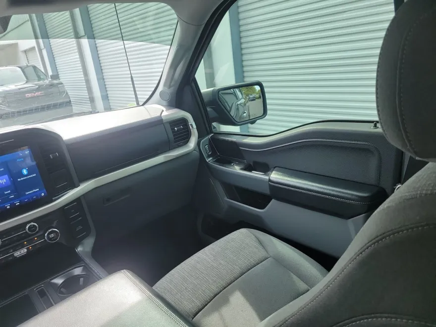 2021 Ford F-150 XL photo 1