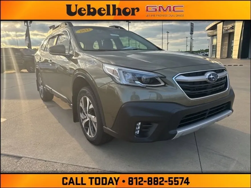 2022 Subaru Outback Limited photo 1