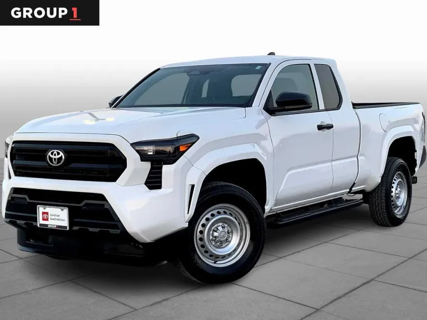 2024 Toyota Tacoma SR XtraCab photo 1