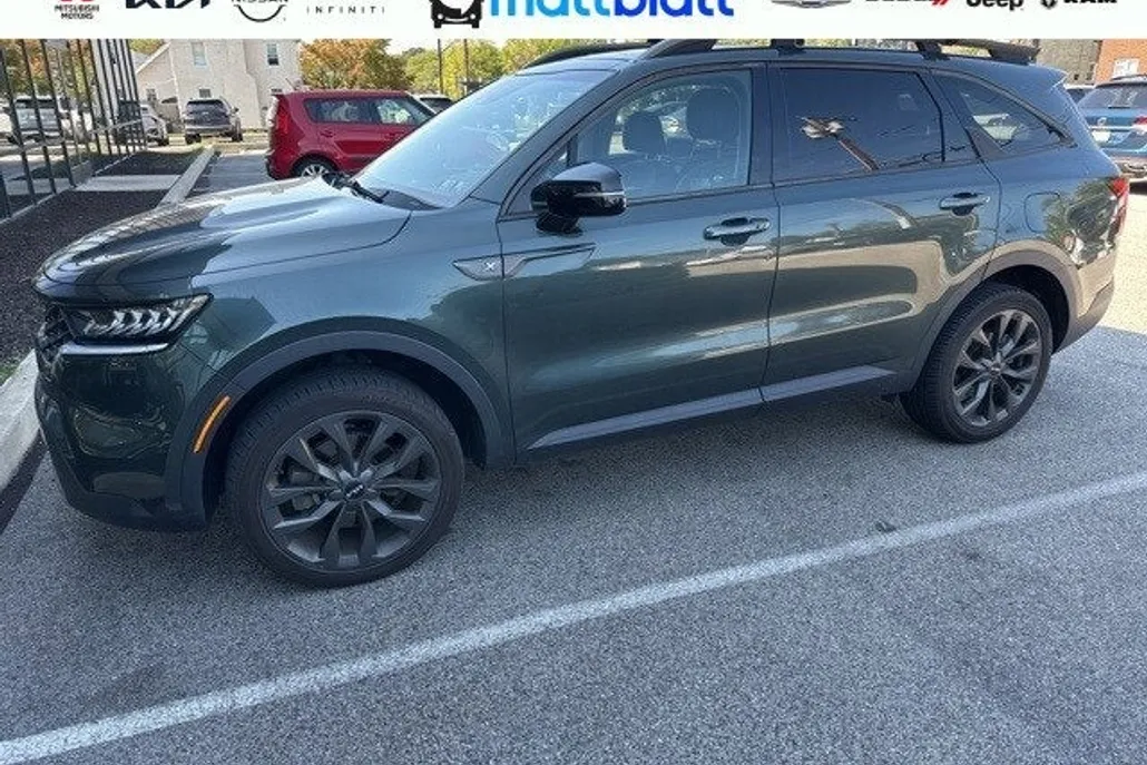 2022 Kia Sorento X-Line EX photo 1
