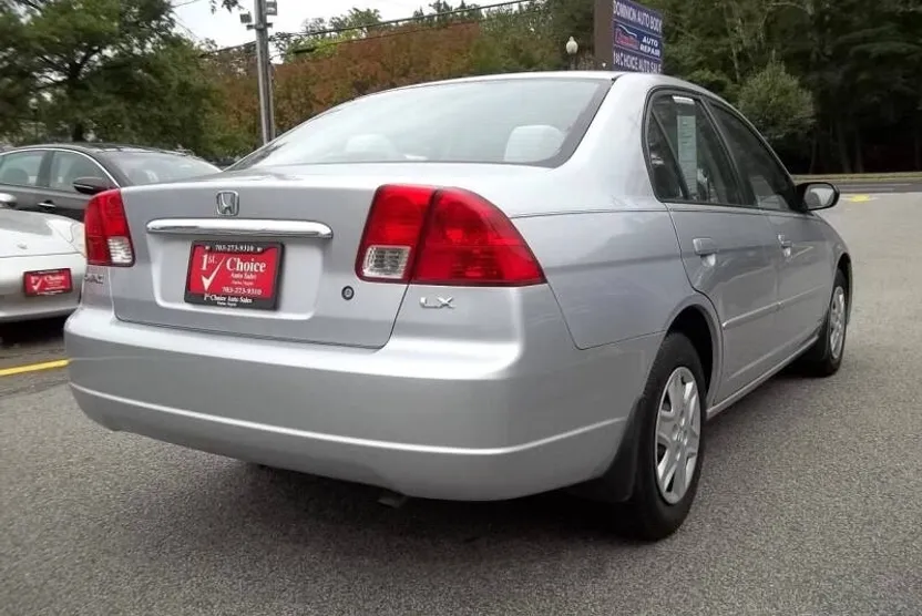 2003 Honda Civic LX photo 1