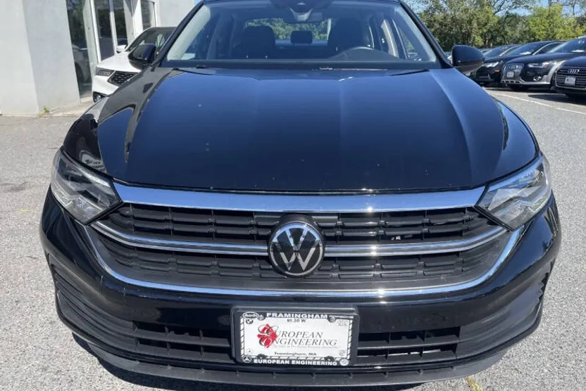 2024 Volkswagen Jetta S photo 1