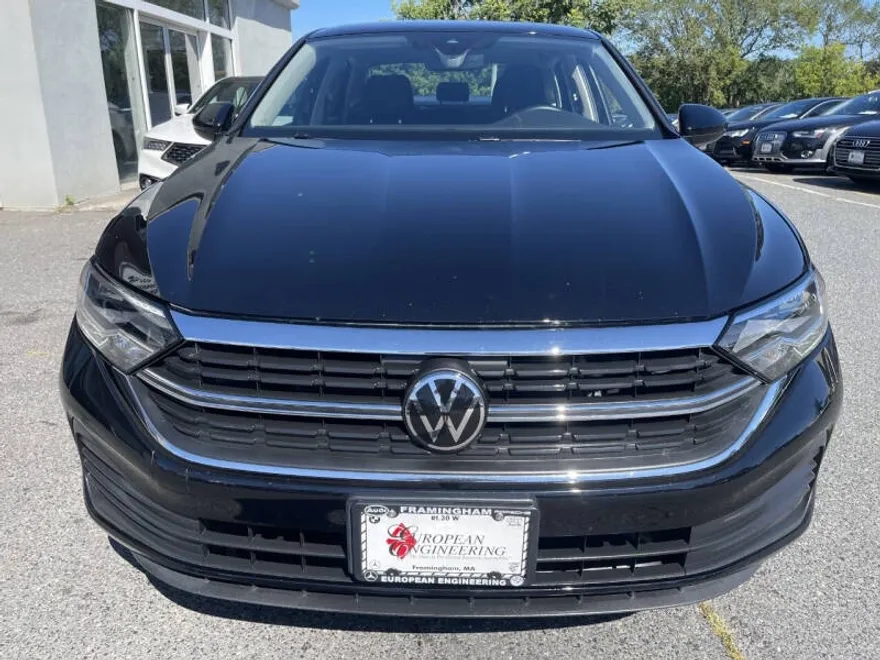 2024 Volkswagen Jetta S photo 1