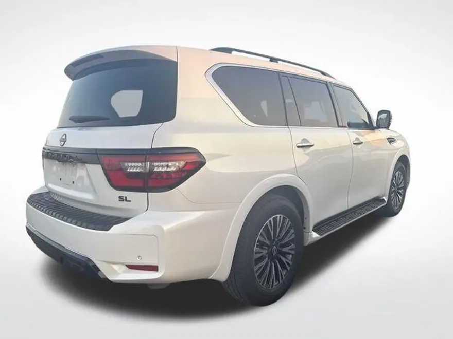 2023 Nissan Armada SL photo 1