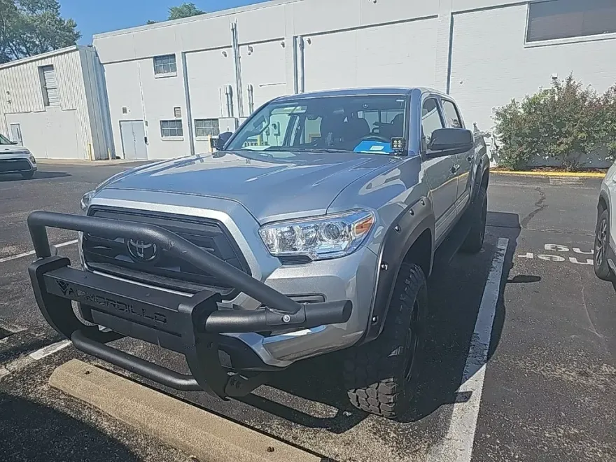 2022 Toyota Tacoma SR V6 photo 1