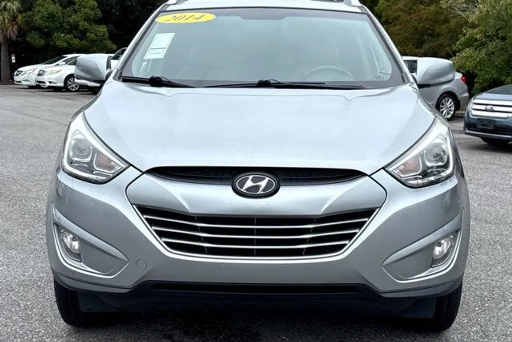 2014 Hyundai Tucson SE photo 1
