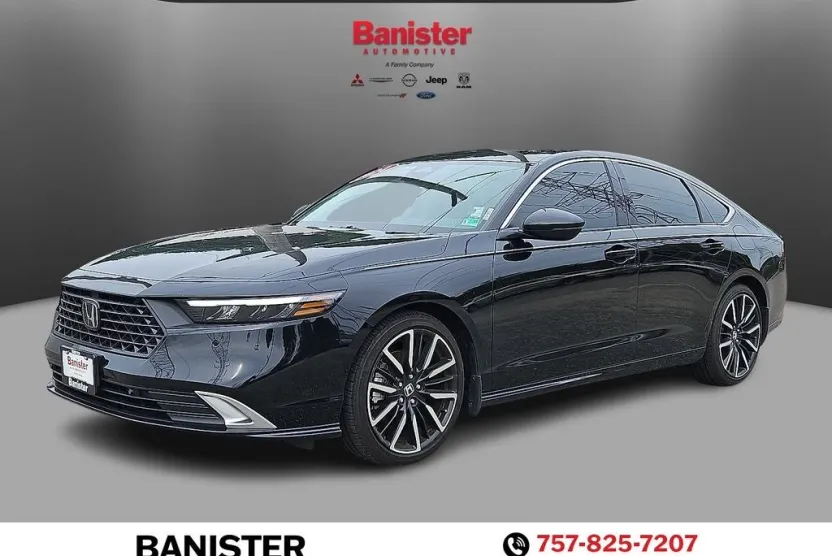 2024 Honda Accord Hybrid Touring photo 1