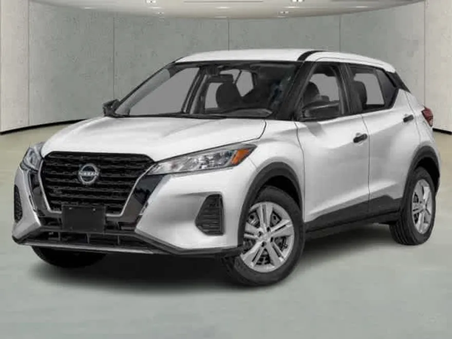 2025 Nissan Kicks Play S photo 1