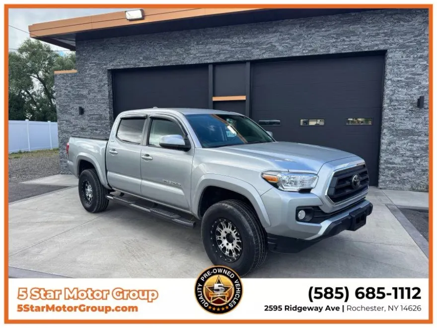 2023 Toyota Tacoma Double Cab SR5 photo 1