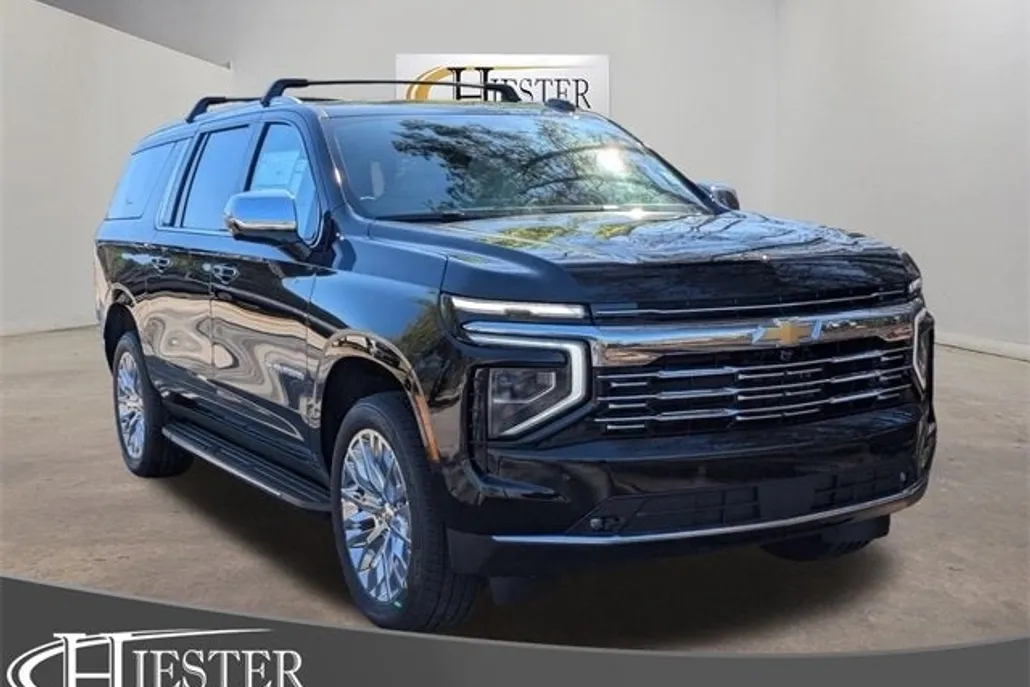2025 Chevrolet Suburban Premier photo 1