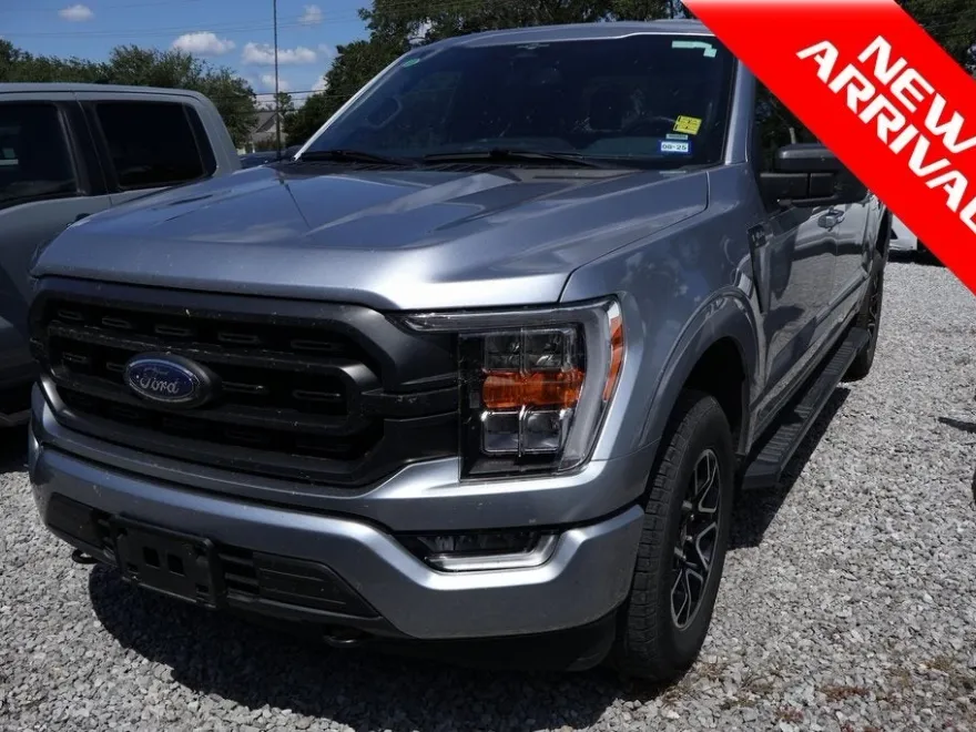 2023 Ford F-150 XLT photo 1