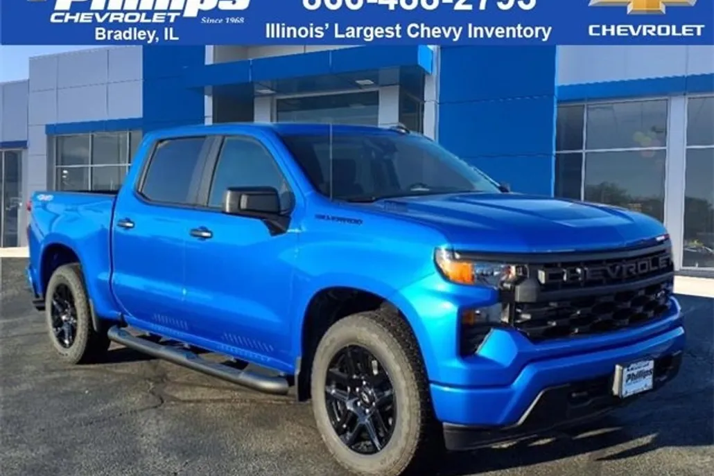 2025 Chevrolet Silverado 1500 Custom photo 1