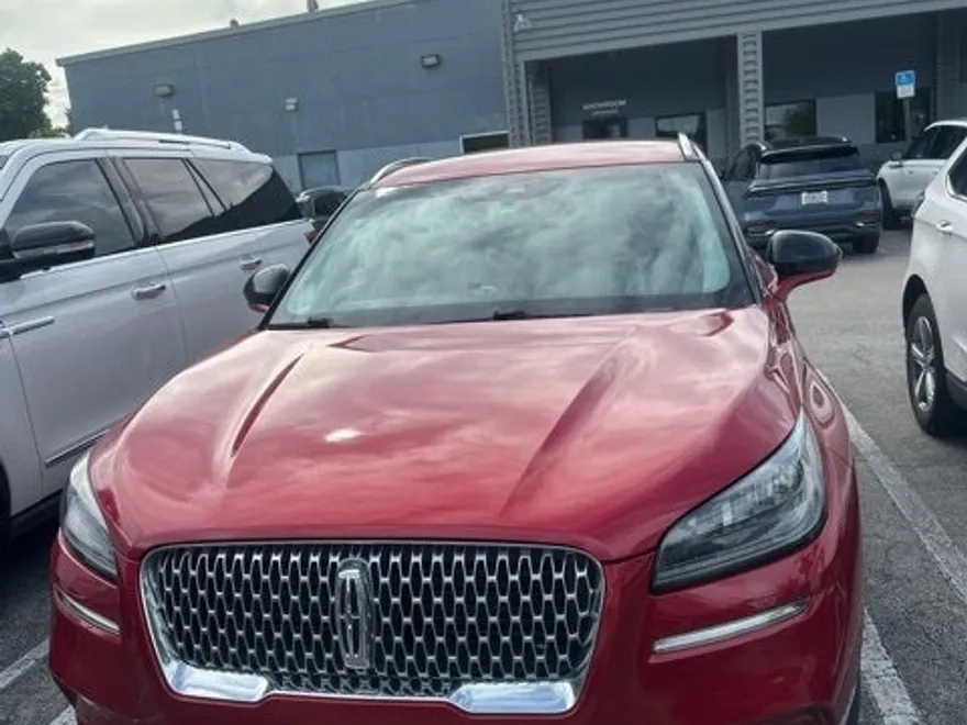 2022 Lincoln Corsair Standard photo 1