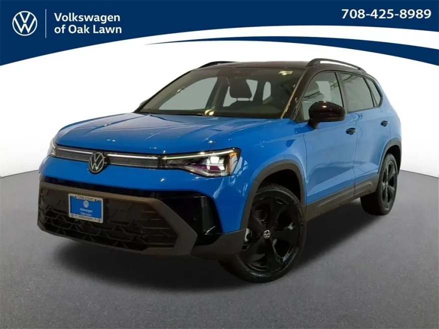 2025 Volkswagen Taos SE photo 1