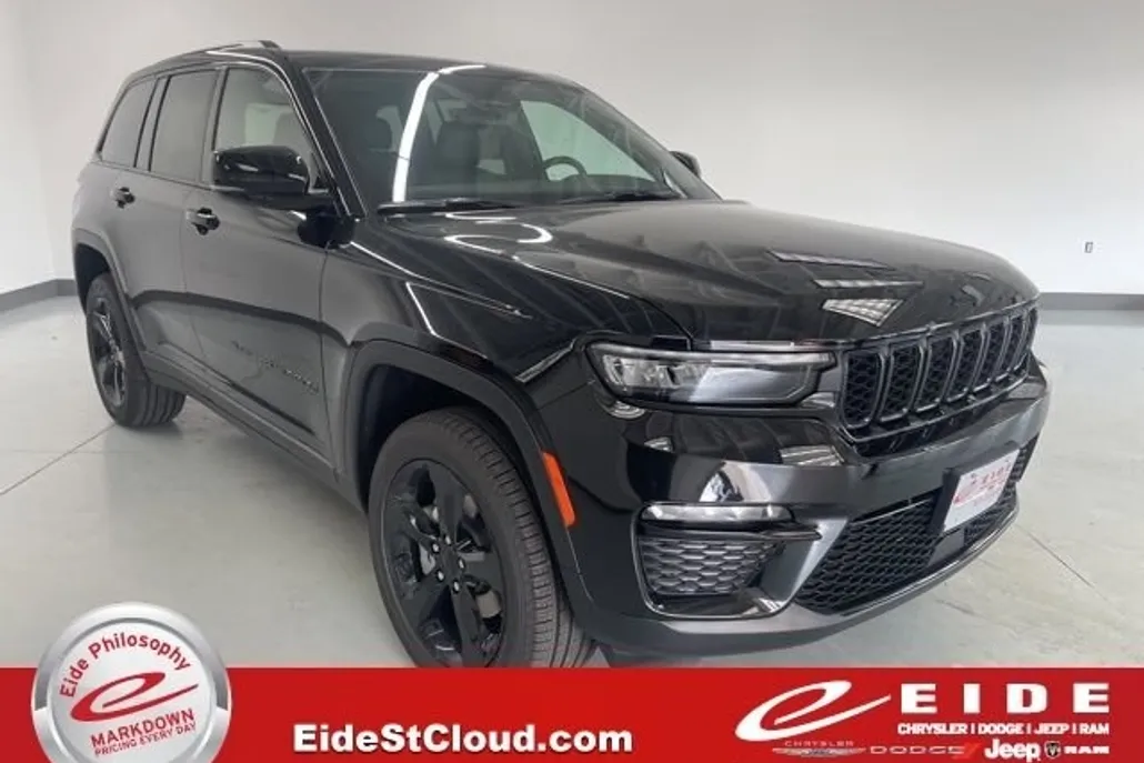 2025 Jeep Grand Cherokee Limited photo 1
