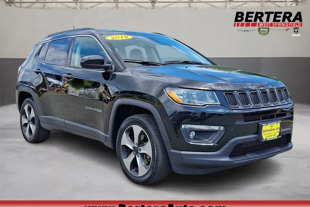 2019 Jeep Compass Latitude photo 1