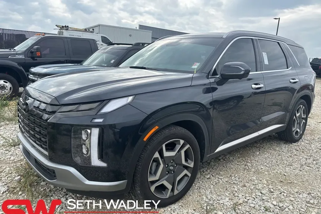 2024 Hyundai Palisade Limited photo 1
