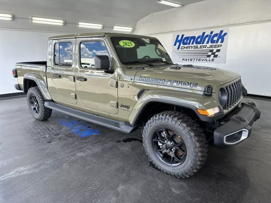 2025 Jeep Gladiator Sport photo 1