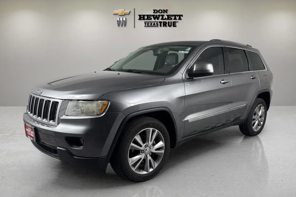 2013 Jeep Grand Cherokee Laredo photo 1
