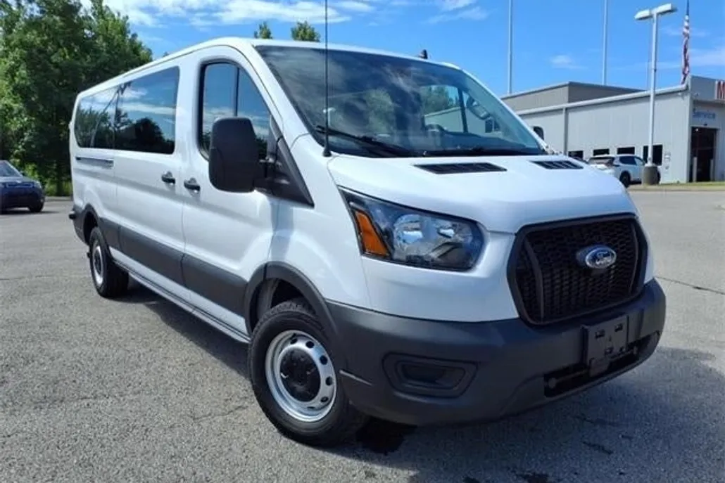2024 Ford Transit Passenger XL photo 1