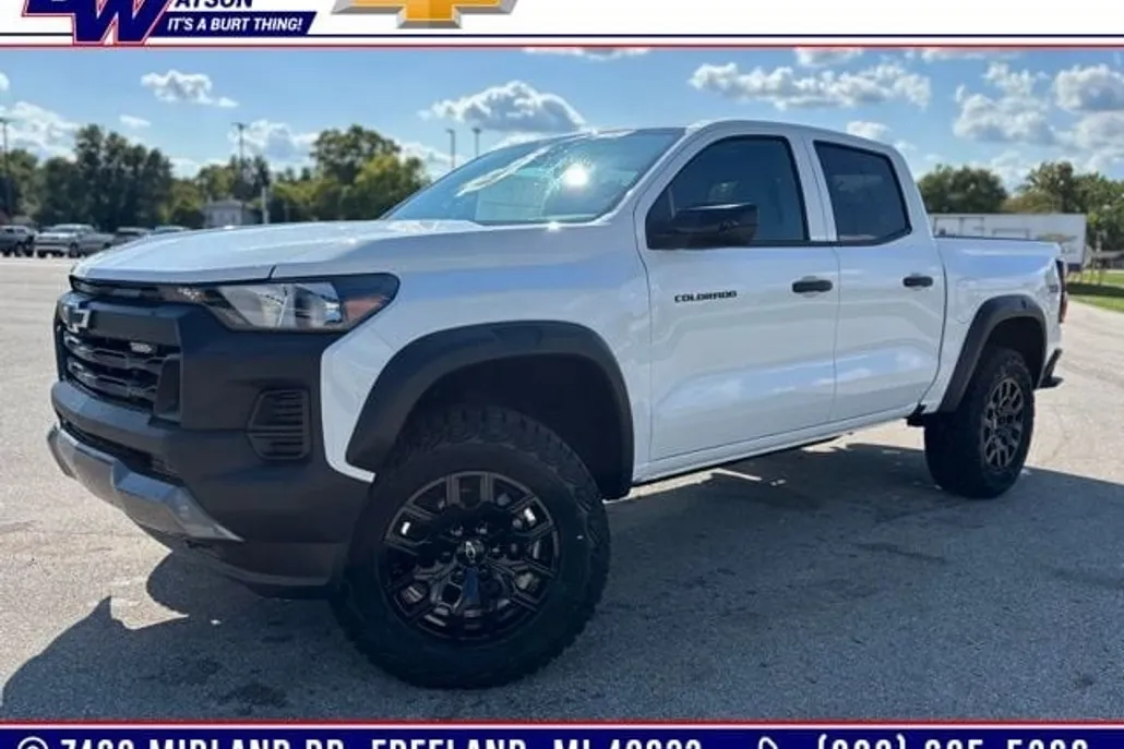 2026 Chevrolet Colorado Trail Boss photo 1