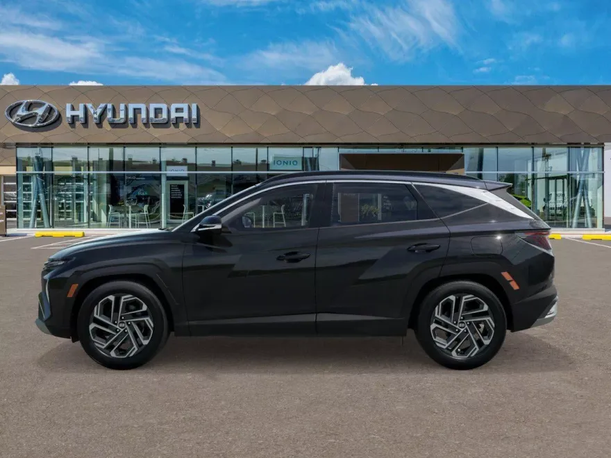 2025 Hyundai Tucson Hybrid Limited photo 1