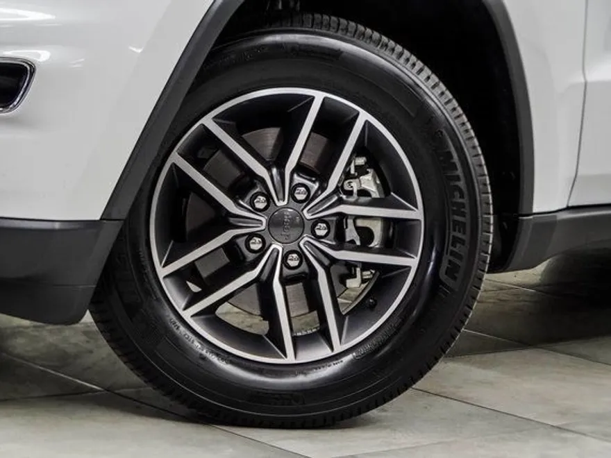 2021 Jeep Grand Cherokee Limited photo 1