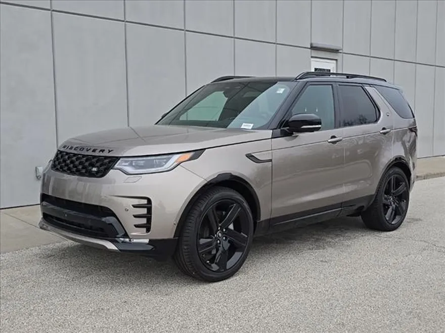 2025 Land Rover Discovery SE photo 1