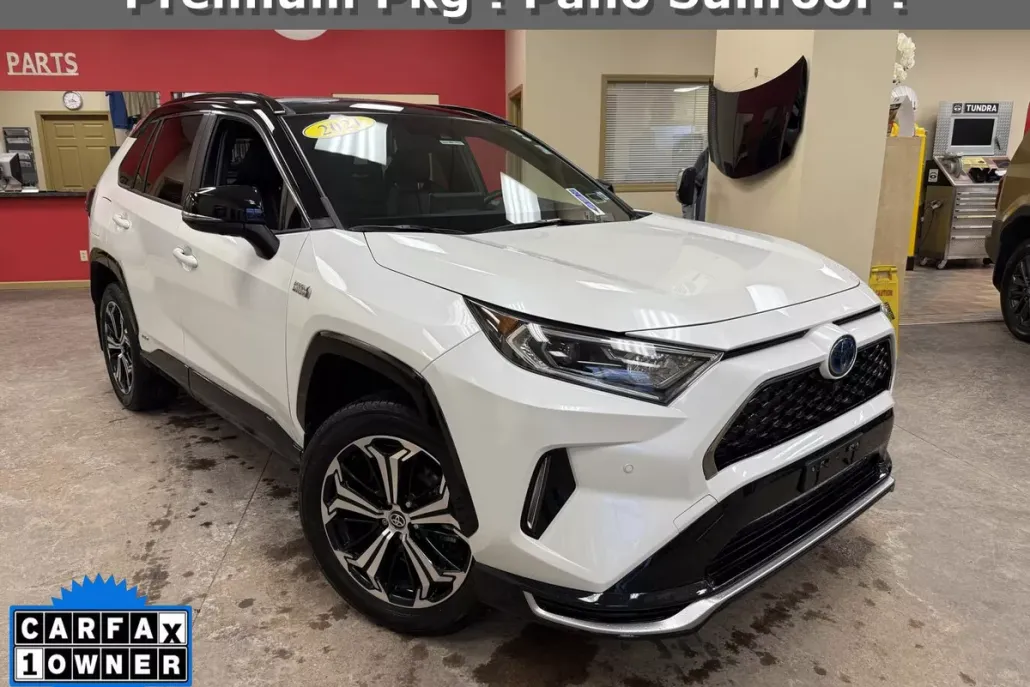2021 Toyota RAV4 Prime XSE photo 1