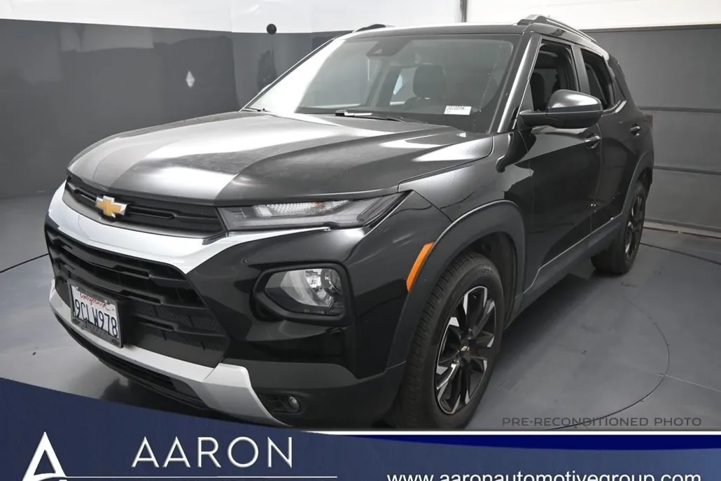 2022 Chevrolet Trailblazer LT photo 1