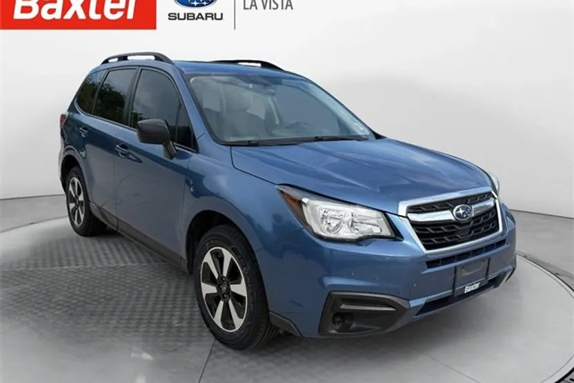 2017 Subaru Forester 2.5i photo 1
