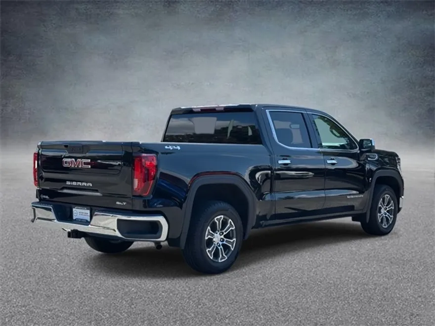 2024 Gmc Sierra 1500 SLT photo 1