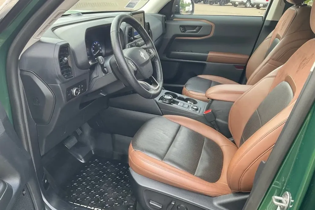 2023 Ford Bronco Sport Badlands photo 1