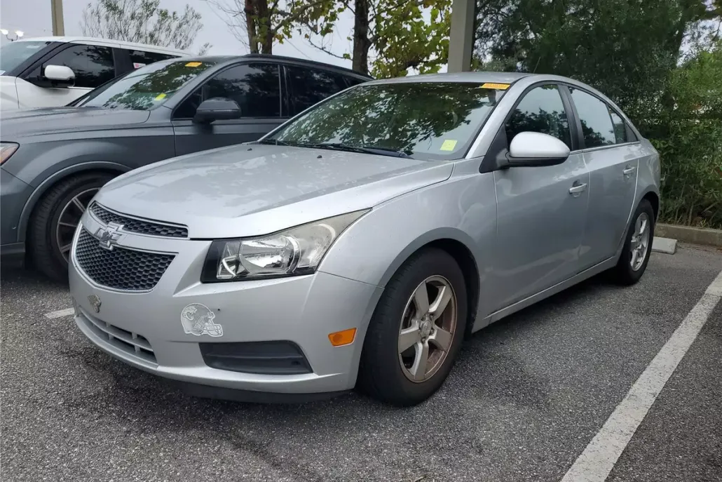 2013 Chevrolet Cruze photo 1
